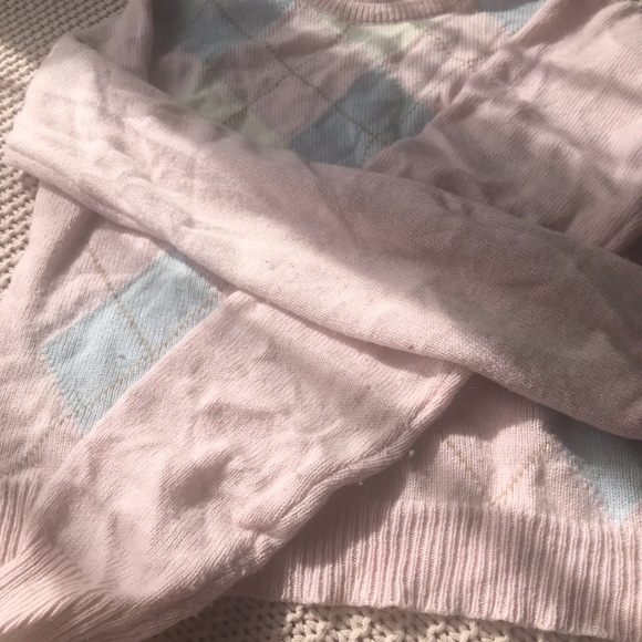 Brandy Melville pink sweater one size in good condition - Picture 5 of 7